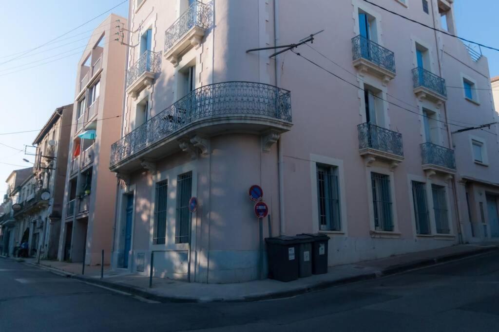 Grand Appartement Proche Gare Et Polygone Béziers Exterior foto